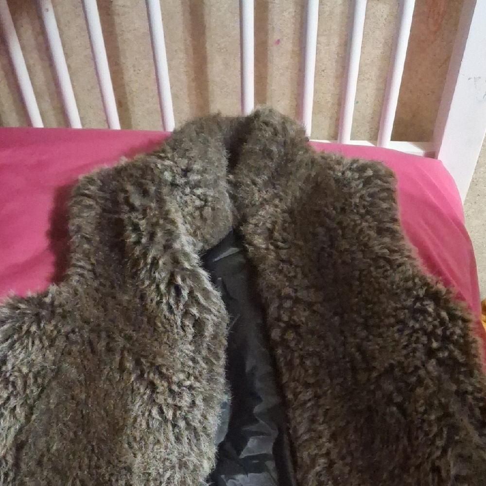 Faux Fur Vest in Brown